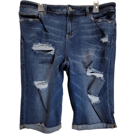 Soho Jeans New York & Co Denim Distressed Cuff Hem Bermuda Shorts Sz 14 - Picture 1 of 6